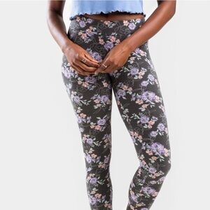 Tru Hearts Casual Leggings Grey Floral Medium